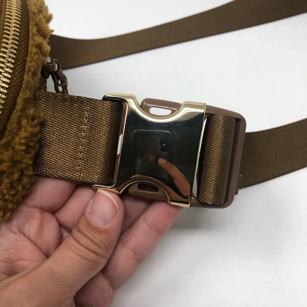 Lululemon Everywhere Fleece Belt Bag Burnt Caramel Beige One Size Small Active